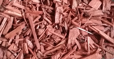 Bark and Mulch - Red Color Chip